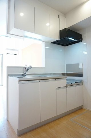 フェリースⅣのキッチン|コンパクトなキッチンで掃除もラクラク