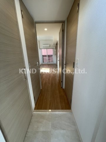 アプリーレ中之島の玄関|収納もある玄関です