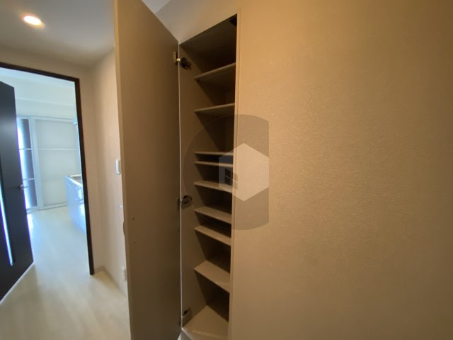 Art Pension高井田の収納