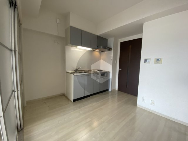 Art Pension高井田の居間・リビング