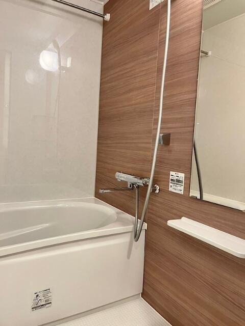 ルーブル池袋弐番館の浴室