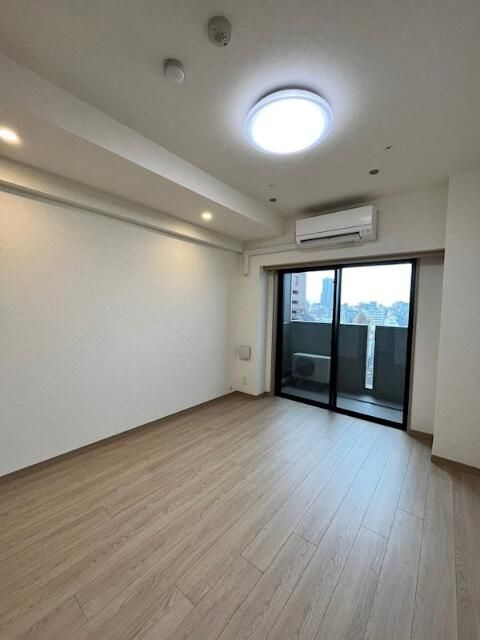 ルーブル池袋弐番館の寝室