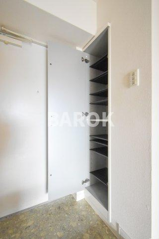 グランフォーレ呉服町の玄関