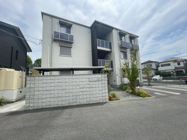 エスポワール木梨の外観