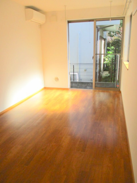 サン千歳の居間・リビング