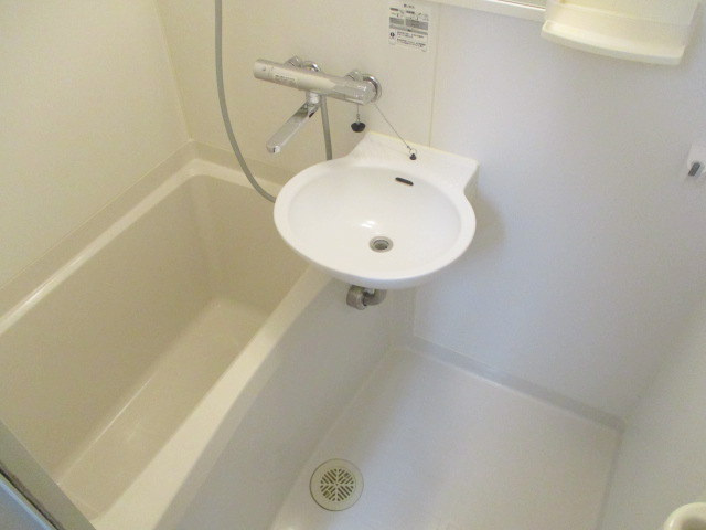 サン千歳の浴室