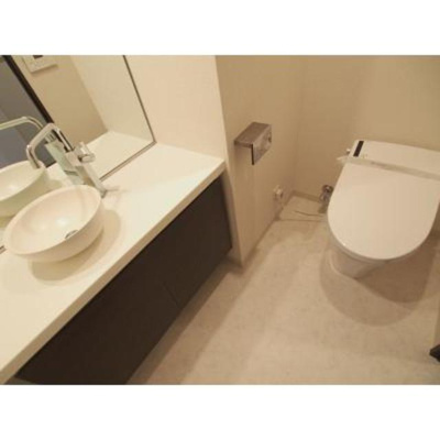 【トイレ】 | パークキューブ目黒タワー | ※写真は同タイプ住戸です。