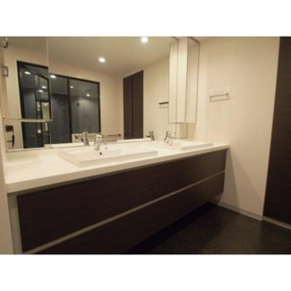 【洗面所】 | パークキューブ目黒タワー | ※写真は同タイプ住戸です。