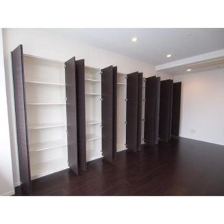 【収納】 | パークキューブ目黒タワー | ※写真は同タイプ住戸です。