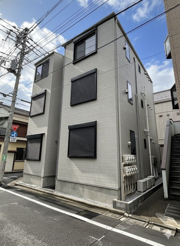 メゾンド・アヴェニール亀有の外観