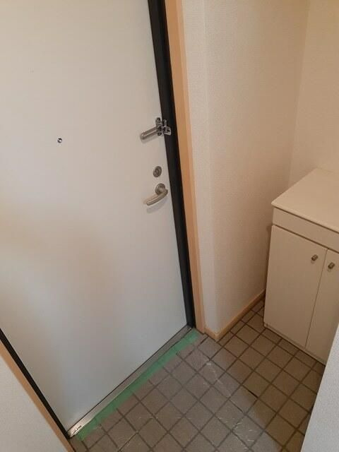 笹山ハイツの玄関