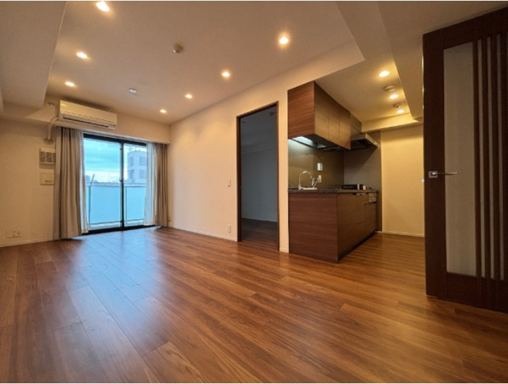 【居間・リビング】