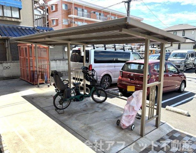 【その他共用部分】 | グッディⅡ | 屋根付き駐輪場