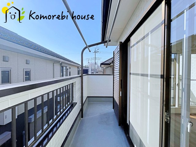 上尾市中妻5丁目　中古一戸建てのバルコニー|広々としたバルコニーです