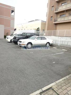 【駐車場】 | ブランチェリー新石切