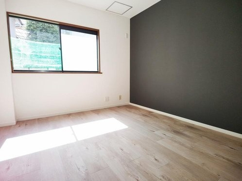 守口市東光町2丁目　戸建の洋室