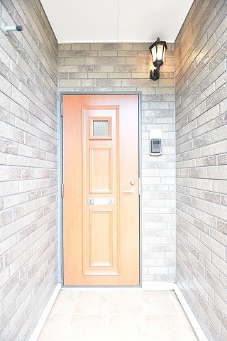 サウスレイクマーサ壱番館　Ⅰの玄関