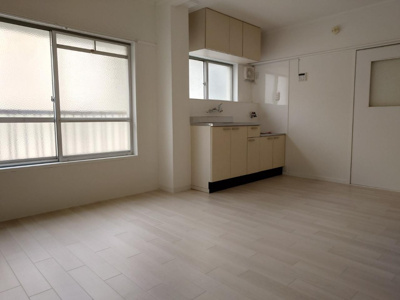 【居間・リビング】 | 鶴甲コーポ10号館