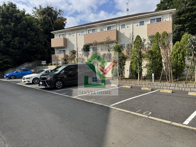 デュラカーサコブシ2の駐車場