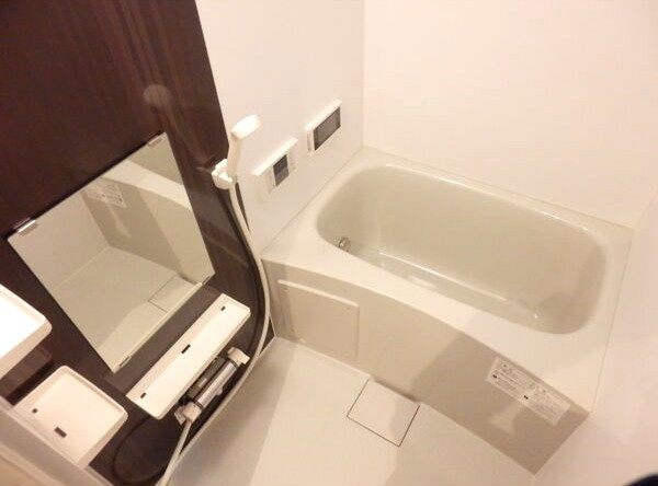 Ｃｒｅｏ堀田弐番館の浴室