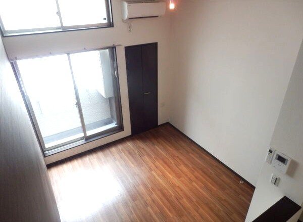 Ｃｒｅｏ堀田弐番館の居間・リビング