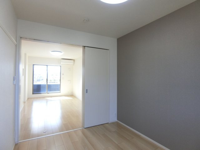 レネージュ　Ｂの洋室