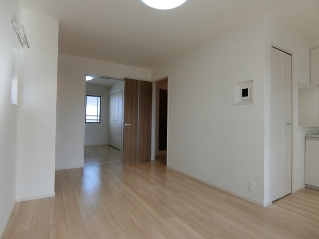 レネージュ　Ｂの居間・リビング