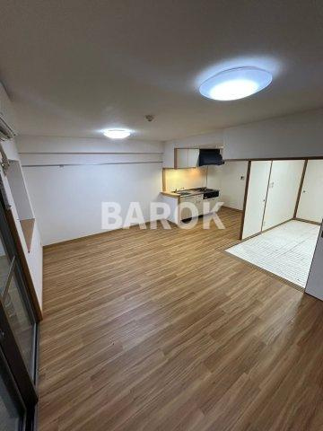 リファレンス箱崎の居間・リビング