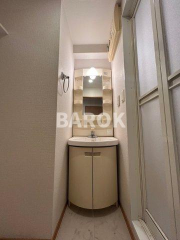 リファレンス箱崎の洗面所