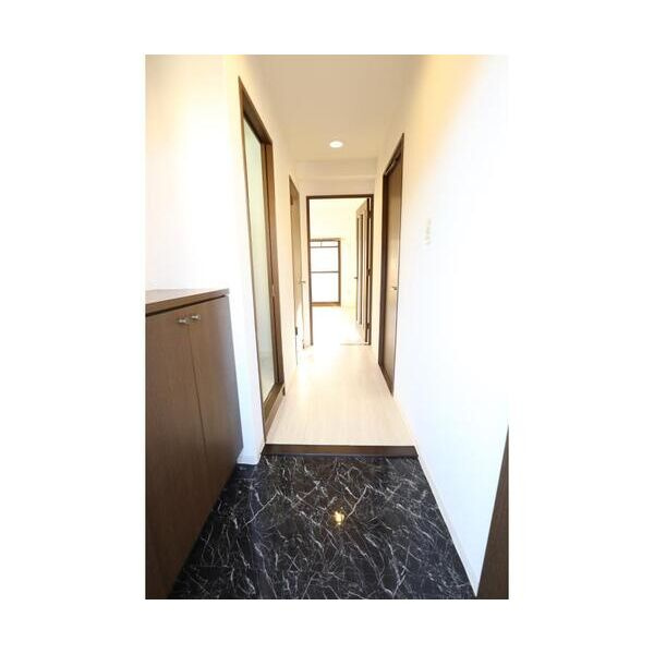 カーサ・ソレアードの玄関