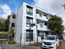 岡田山ハイツB棟の画像