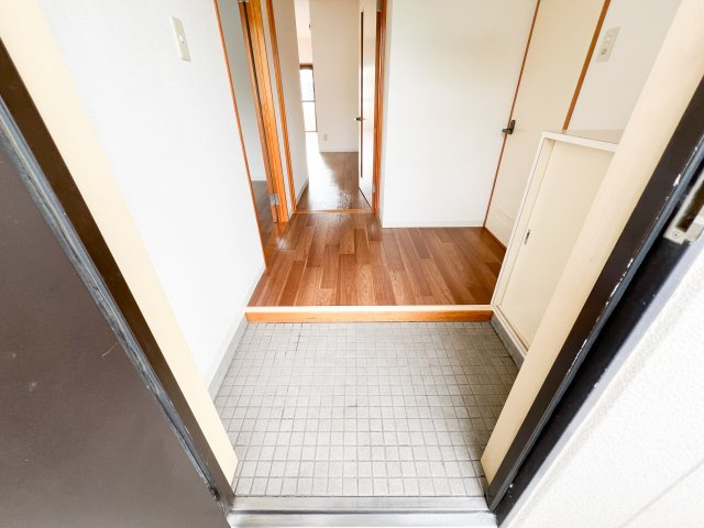 ボーヴィラージュ和田Ⅱの玄関