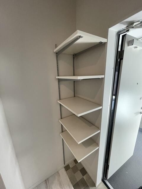 アルクトス志村坂上の玄関