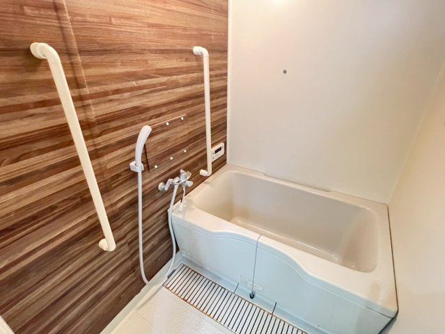 ハァートメゾン明宝の浴室