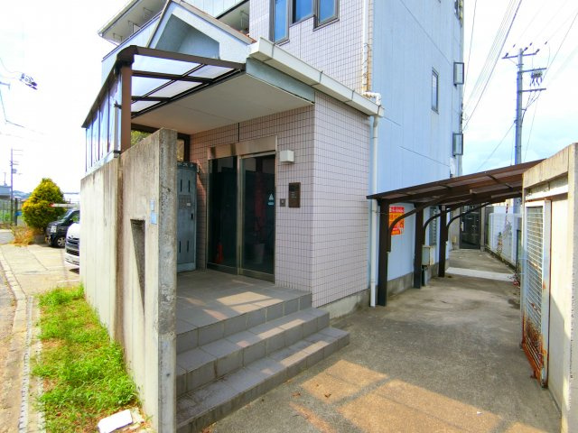 ポプリオンガーデンのエントランス