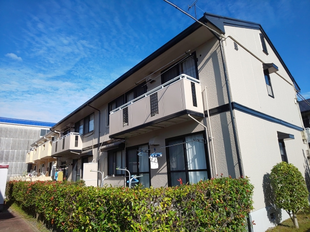 ドミール・シバタ　Ｂ棟の外観