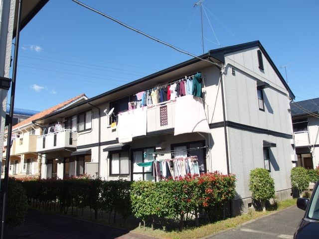 ドミール・シバタ　Ｂ棟の外観