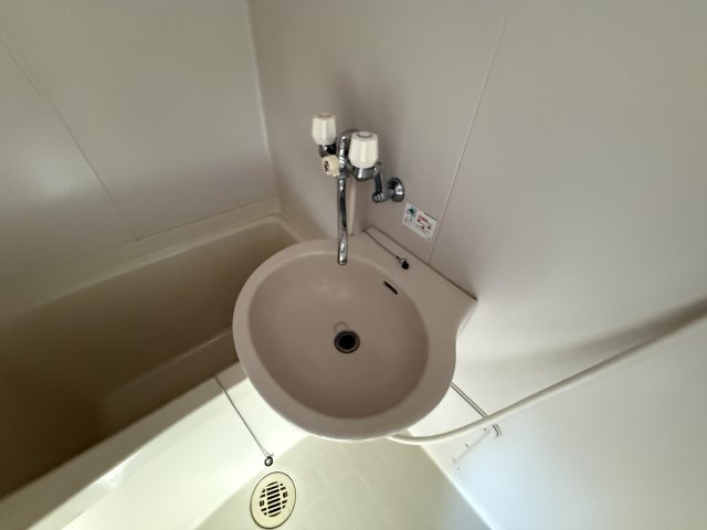 郷原マンションの洗面所