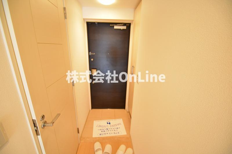 セレッソコート上本町EASTの玄関
