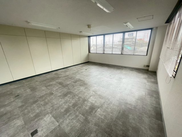 大脇ビルの内装