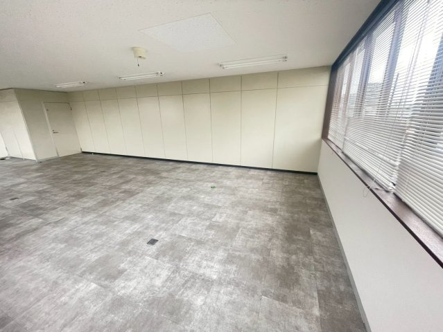 大脇ビルの内装