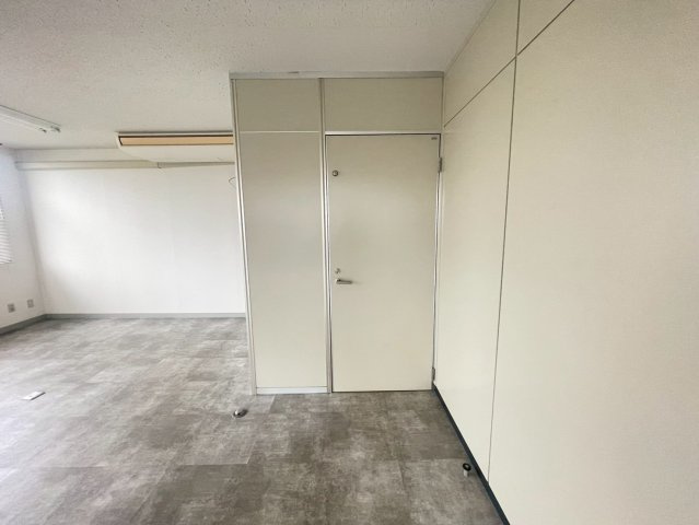 大脇ビルの内装
