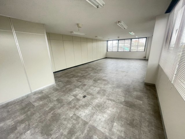 大脇ビルの内装