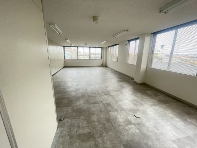 大脇ビルの内装