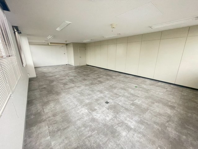 大脇ビルの内装