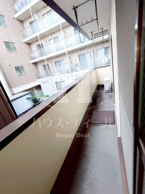 【バルコニー】 | アメニティ戸田公園 | バルコニー付きです