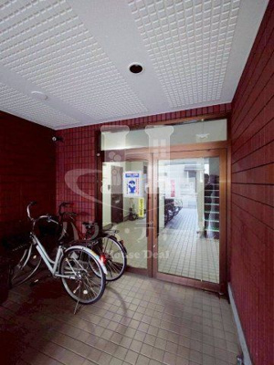 【エントランス】 | アメニティ戸田公園 | 清潔なエントランスです