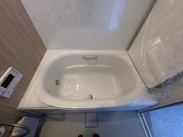 出雲市東福町の中古一戸建の浴室