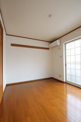 【洋室】 | ブルーメ・バージェ