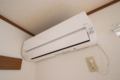 【設備】 | ブルーメ・バージェ | エアコン
